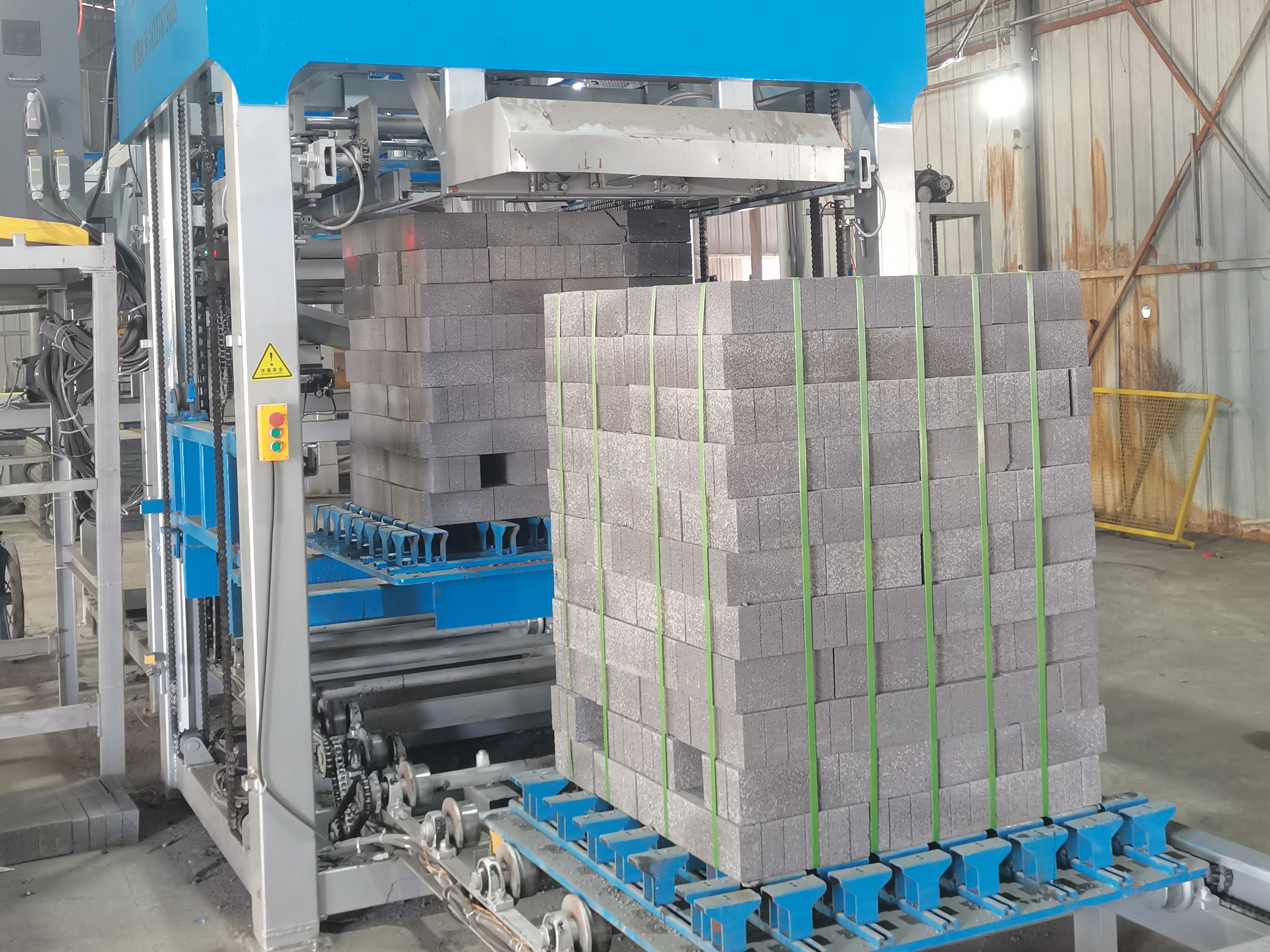 Ventajas De Las Empacadoras Para Líneas De Producción De Bloques De Hormigón: Mayor Eficiencia Y Calidad